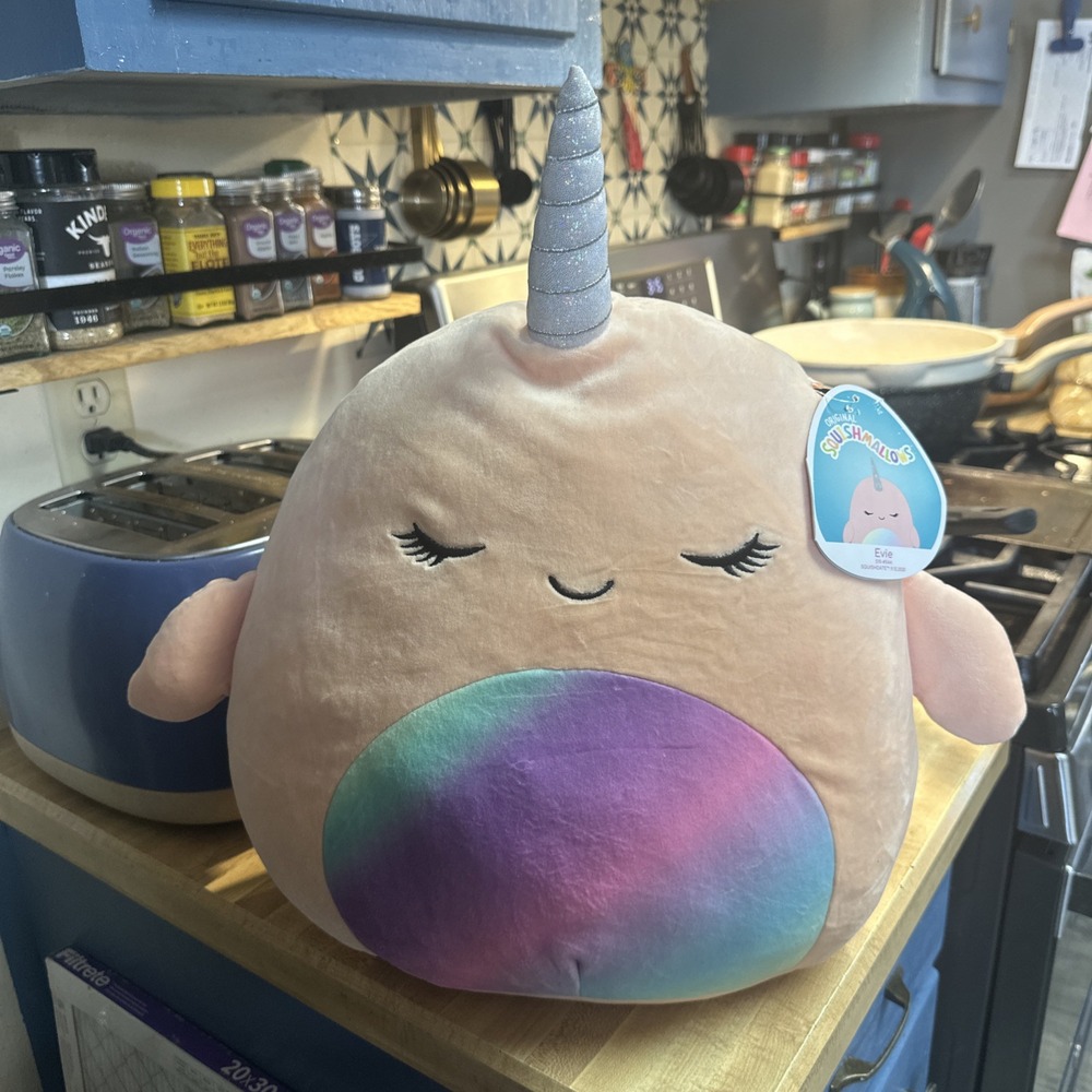 Squishmallows Evie the Narwhal Rainbow‎ Belly 16" Plush Kellytoys 2022 Peach NEW